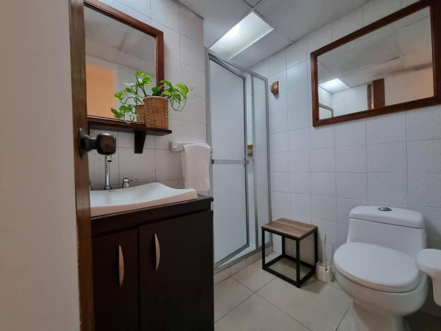 Apartmán El Jardin De Manila Medellín Exteriér fotografie